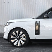 Carbon fiber front grille installed on Range Rover L460